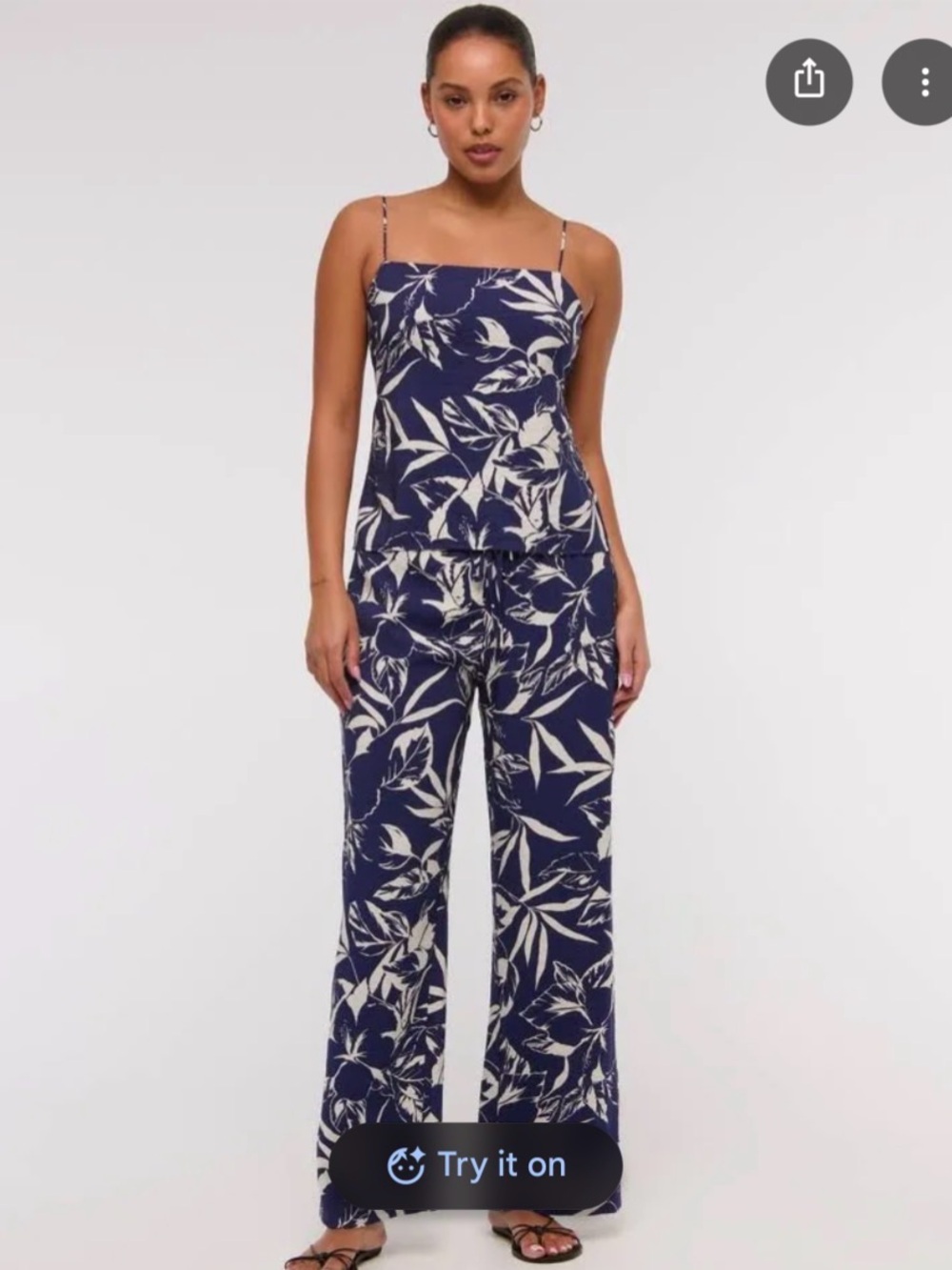 Abercrombie & Fitch Navy and White Tropical Print Pants